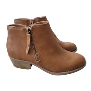 Arizona Camino Ankle Boots Womens 7 Stacked Heel Tan Faux Leather Booties NEW